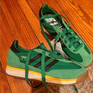 Adidas SL 72 Green and Black Sneakers